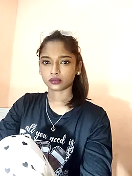 Alexia holbert online show from February 2026 06:14:02 AM