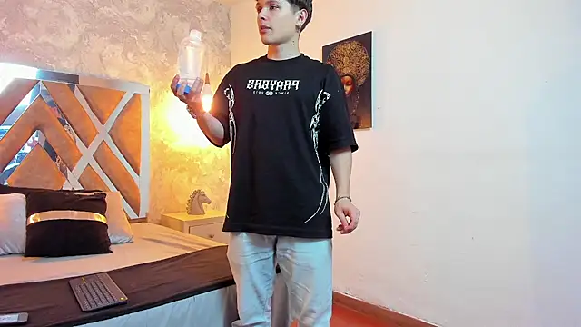 kraven lust online show from April 2026 03:08:02 AM