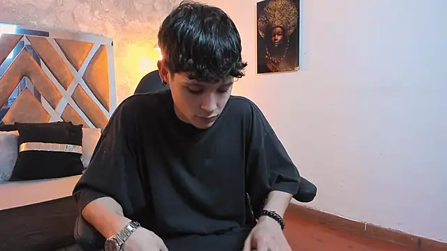 Snapshot of kraven_lust chatting on March 2026 03:02:02 AM kraven lust online show from March 2026 03:02:02 AM