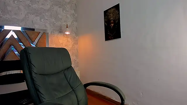 Snapshot of kraven_lust chatting on January 2026 03:10:01 AM kraven lust online show from January 2026 03:10:01 AM