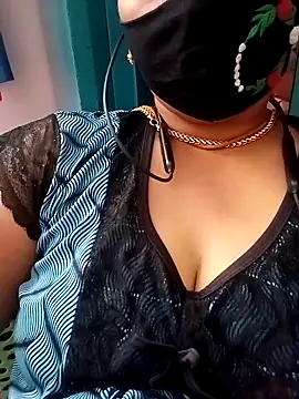 Snapshot of TAMI_KAYAL chatting on September 2025 07:10:02 AM TAMI KAYAL online show from September 2025 07:10:02 AM