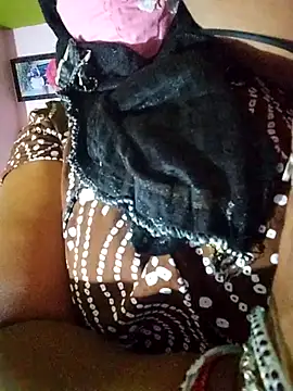 Snapshot of TAMI_KAYAL chatting on November 2025 09:29:01 PM TAMI KAYAL online show from November 2025 09:29:01 PM