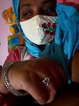 Snapshot of TAMI_KAYAL chatting on October 2025 05:50:02 AM TAMI KAYAL online show from October 2025 05:50:02 AM