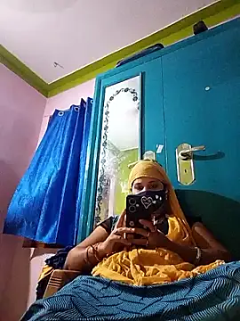 Snapshot of TAMI_KAYAL chatting on November 2025 05:17:01 PM TAMI KAYAL online show from November 2025 05:17:01 PM