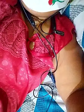 Snapshot of TAMI_KAYAL chatting on December 2025 09:03:01 AM TAMI KAYAL online show from December 2025 09:03:01 AM