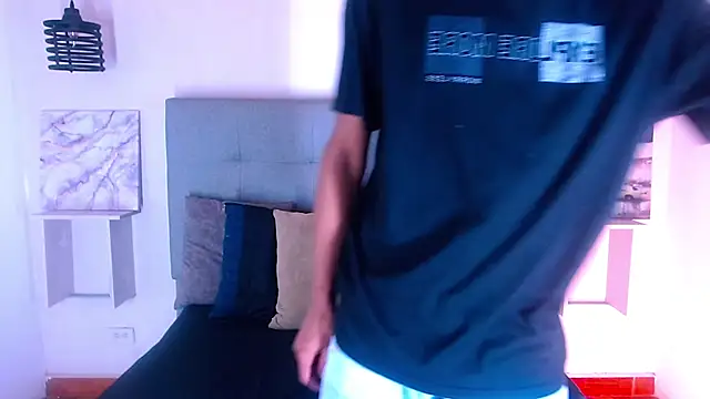 Billie Turner  online show from November 2025 03:54:02 AM