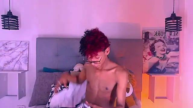 Billie Turner  online show from November 2025 04:29:02 AM