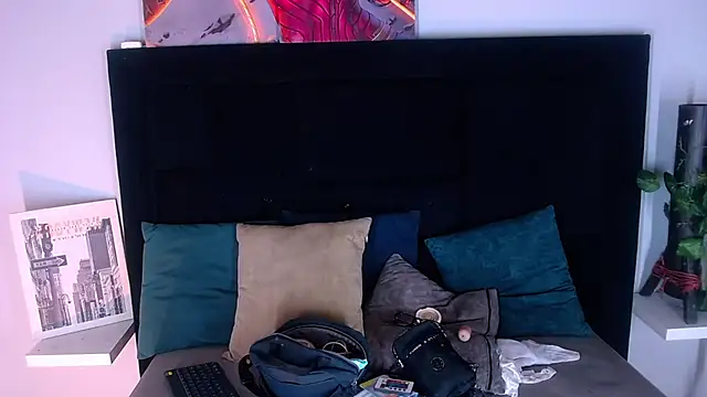 Billie Turner  online show from November 2025 02:06:01 PM