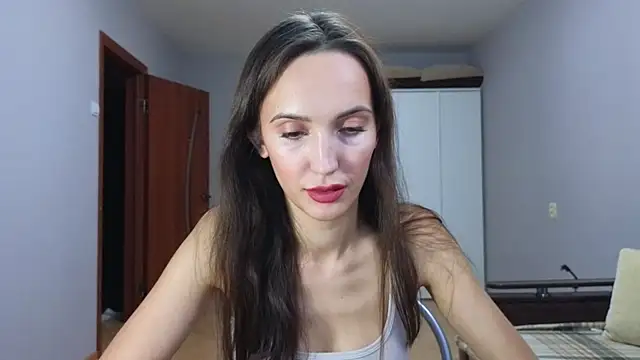 Snapshot of Lillian-Clark chatting on November 2025 11:09:02 AM Lillian-Clark online show from November 2025 11:09:02 AM