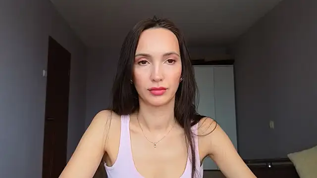 Lillian-Clark online show from January 2026 07:56:01 AM