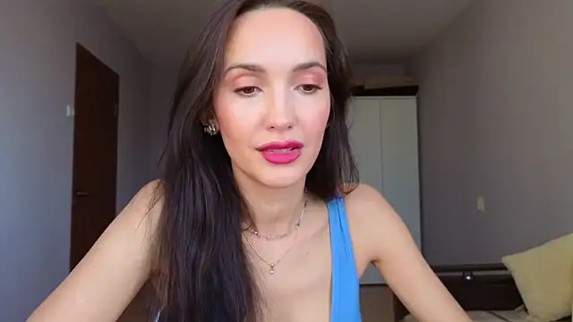 Lillian-Clark online show from January 2026 07:59:02 AM