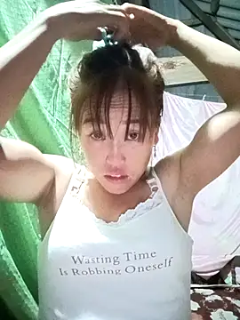 Vuong x online show from October 2025 02:40:01 PM
