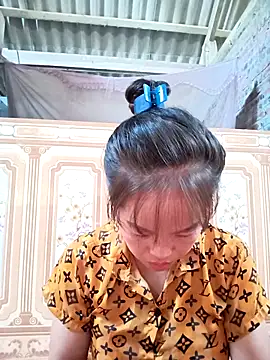 Vuong x online show from September 2025 08:16:01 AM