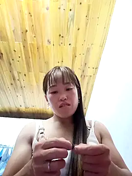 Vuong x online show from October 2025 06:59:02 AM