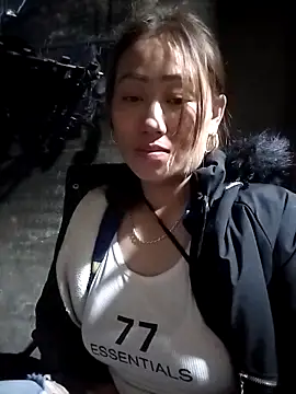 Dung x online show from March 2026 05:25:02 AM