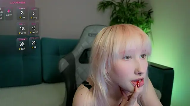 evlica online show from March 2026 03:07:02 PM