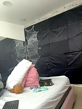 SienaWild online show from October 2025 03:41:02 AM