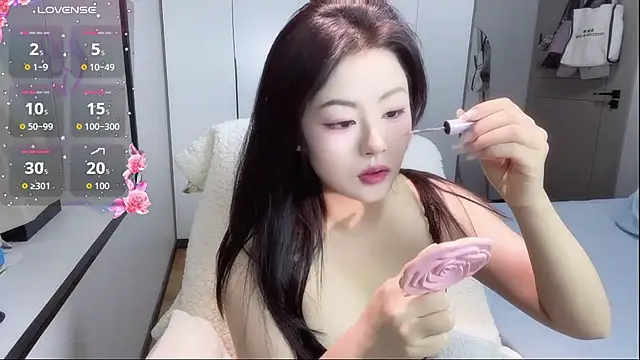 Snapshot of janequeen chatting on February 2026 03:10:01 PM janequeen online show from February 2026 03:10:01 PM