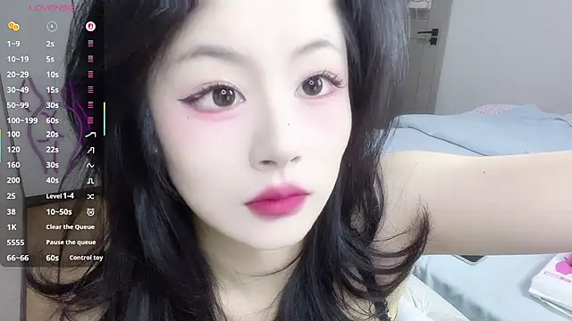 Snapshot of janequeen chatting on December 2025 01:54:02 PM janequeen online show from December 2025 01:54:02 PM