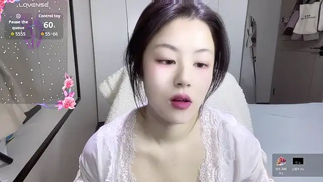 Snapshot of janequeen chatting on February 2026 02:36:01 PM janequeen online show from February 2026 02:36:01 PM