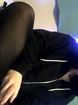 Snapshot of shybeotch chatting on October 2025 11:11:01 AM shybeotch online show from October 2025 11:11:01 AM