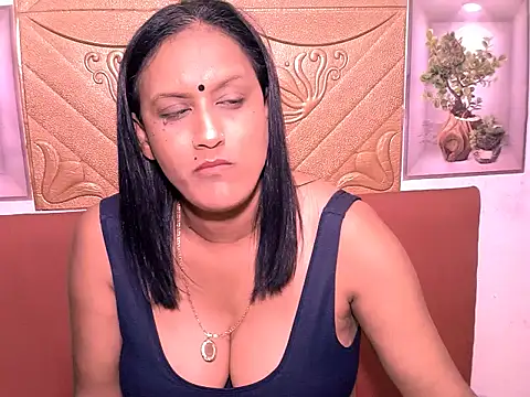 Indiansexyboobs18 online show from April 2026 04:54:01 AM