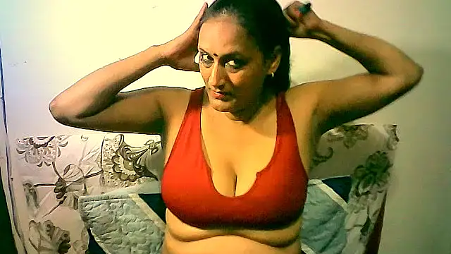Indiansexyboobs18 online show from January 2026 11:05:02 AM