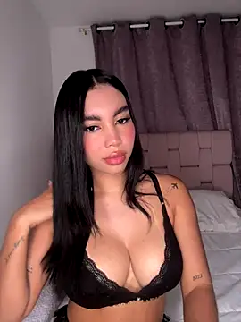 karolaalcendra online show from October 2025 04:33:01 AM