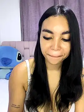 karolaalcendra online show from November 2025 02:26:01 AM