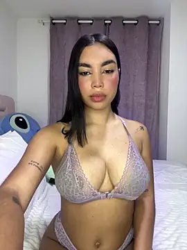 karolaalcendra online show from February 2026 04:19:02 AM