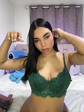 karolaalcendra online show from November 2025 04:34:02 AM