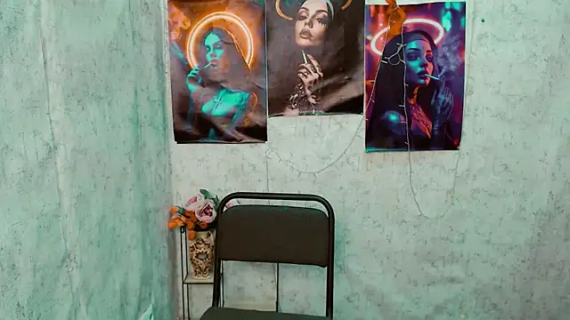 EmmaCat  online show from March 2026 06:20:02 PM