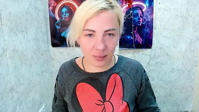 EmmaCat  online show from March 2026 05:03:02 AM