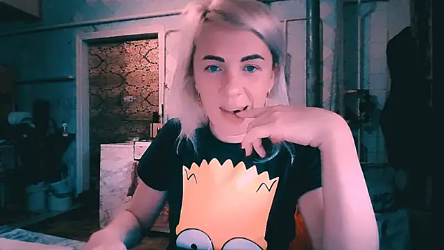 EmmaCat  online show from October 2025 10:47:01 AM