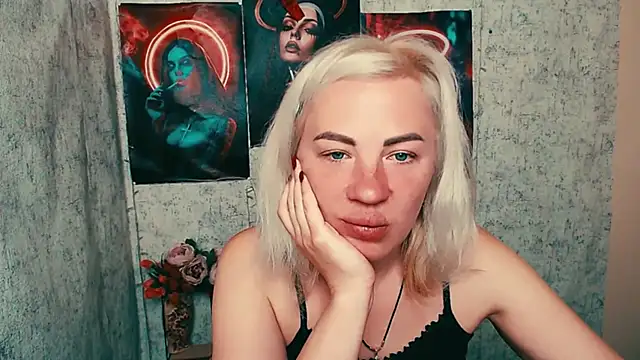 EmmaCat  online show from May 2026 04:01:01 AM