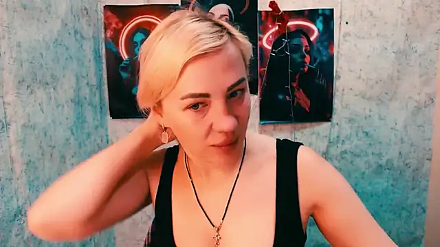 EmmaCat  online show from March 2026 05:22:01 AM