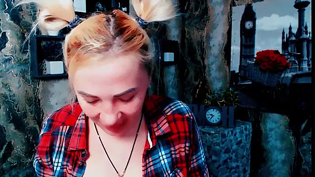 EmmaCat  online show from March 2026 06:02:01 AM