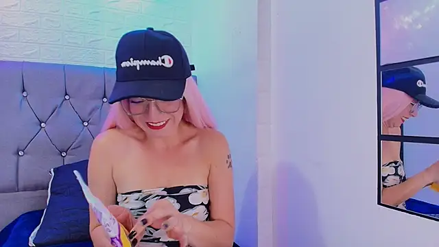 angel noir1 online show from June 2026 06:53:02 PM