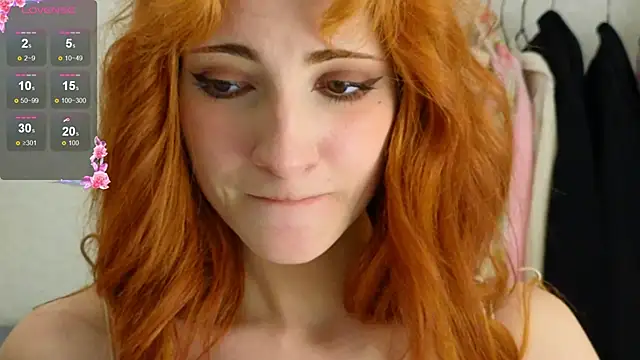 LoryFoxy online show from September 2025 04:31:01 PM