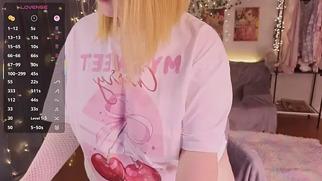 Snapshot of Aki_nohana chatting on January 2026 09:09:02 PM Aki nohana online show from January 2026 09:09:02 PM