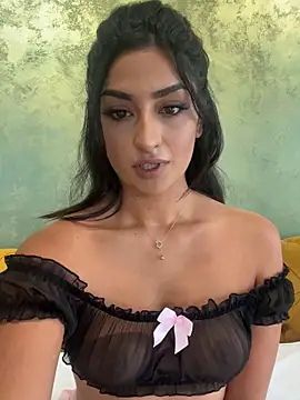 Mia spicyy online show from October 2025 07:43:01 AM
