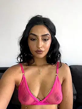 Mia spicyy online show from November 2025 10:09:01 AM