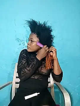 BlondieBitch online show from December 2025 12:38:01 AM