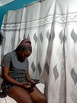 BlondieBitch online show from November 2025 02:32:01 PM