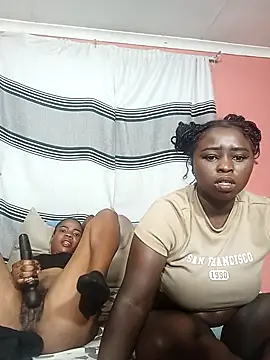 Snapshot of SweetNicky_01 chatting on November 2025 04:33:02 PM SweetNicky 01 online show from November 2025 04:33:02 PM