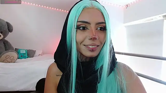 KoraRousee online show from November 2025 02:27:01 PM