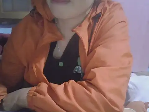 Snapshot of AmyChan086 chatting on February 2026 02:28:01 PM AmyChan086 online show from February 2026 02:28:01 PM