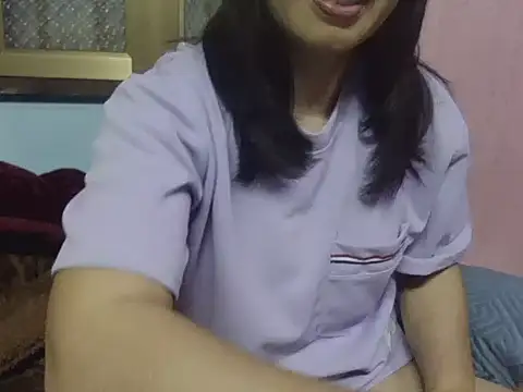 Snapshot of AmyChan086 chatting on December 2025 01:13:02 PM AmyChan086 online show from December 2025 01:13:02 PM