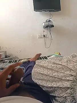 Snapshot of meenahotdarling chatting on September 2025 02:51:02 AM meenahotdarling online show from September 2025 02:51:02 AM