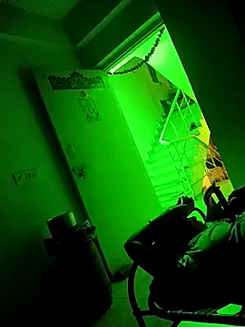 Snapshot of meenahotdarling chatting on September 2025 04:40:01 PM meenahotdarling online show from September 2025 04:40:01 PM